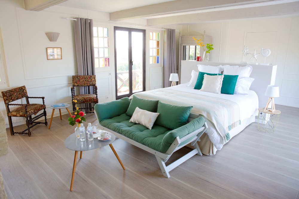 Luxury Quadruple Room, Ensuite, Garden View (Le Voyage de Galilée) photo 1