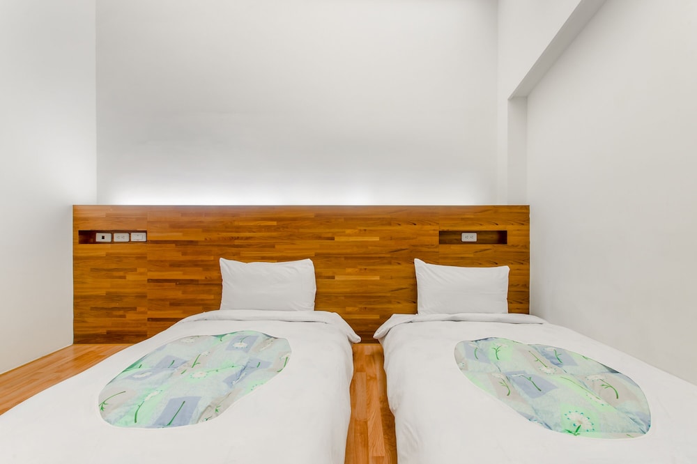 Standard Japanese-style Twin Room photo 1