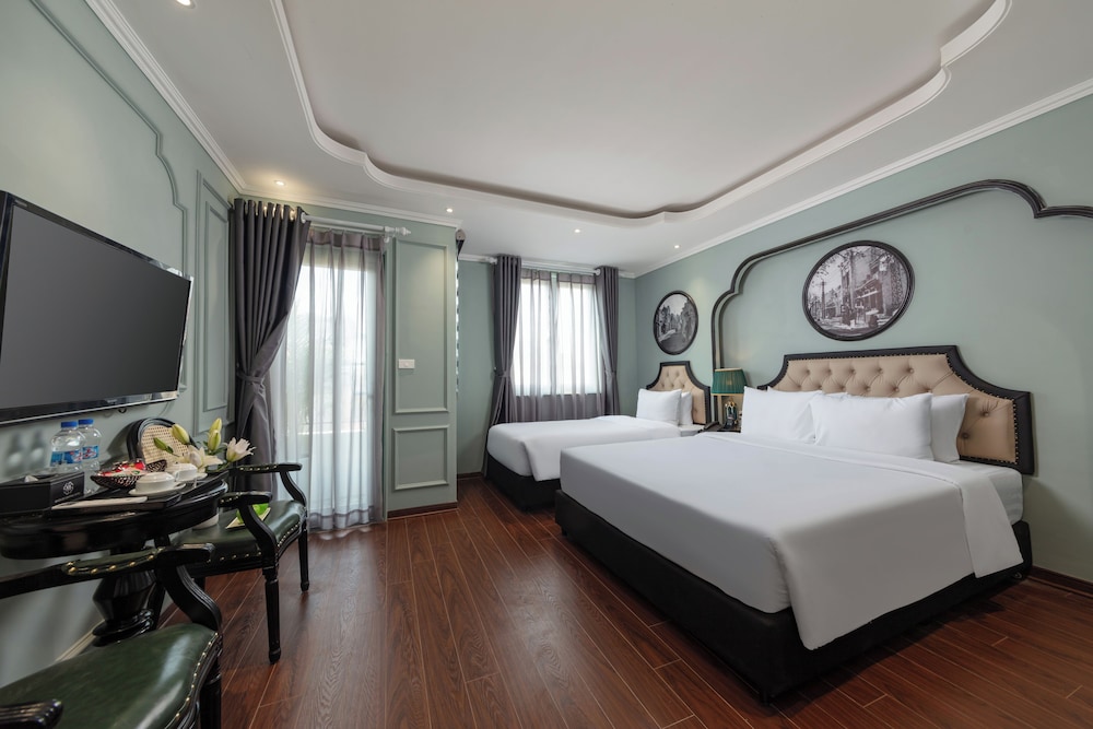 Premium Triple Room