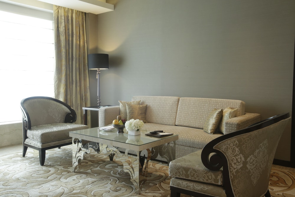 Suite, 1 King Bed