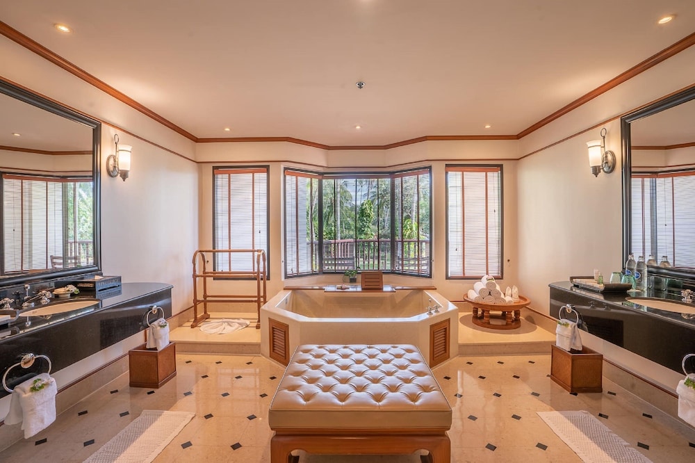 Suite, 1 Bedroom, Private Pool (Oceanfront) - Photo 13