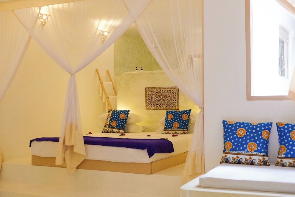 Deluxe Bungalow, 2 Bedrooms, 2 Bathrooms, Ocean View photo 2