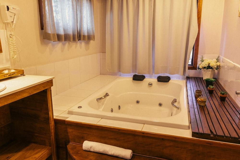 Cabin (Casal Super Luxo 8) photo 3