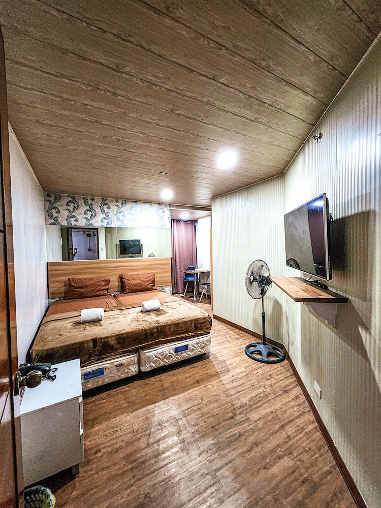 Deluxe Double Room - Photo 3