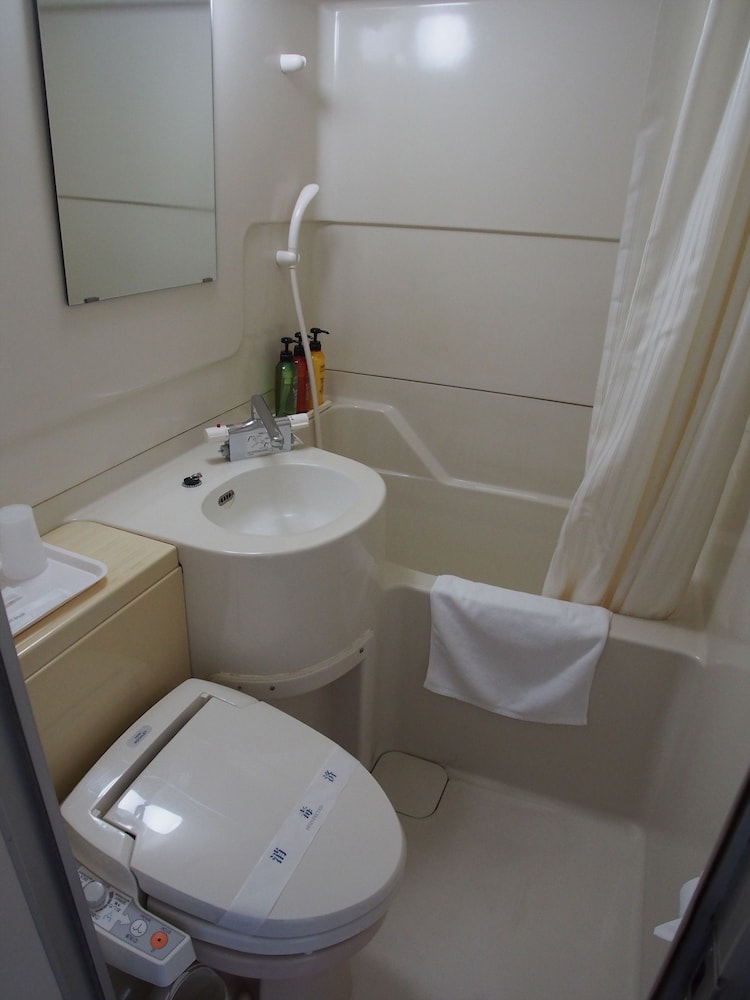 Semi-Double Room Smoking photo 2