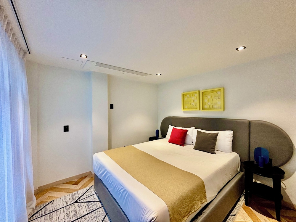 Executive Apartment, 2 Bedrooms - Photo 5