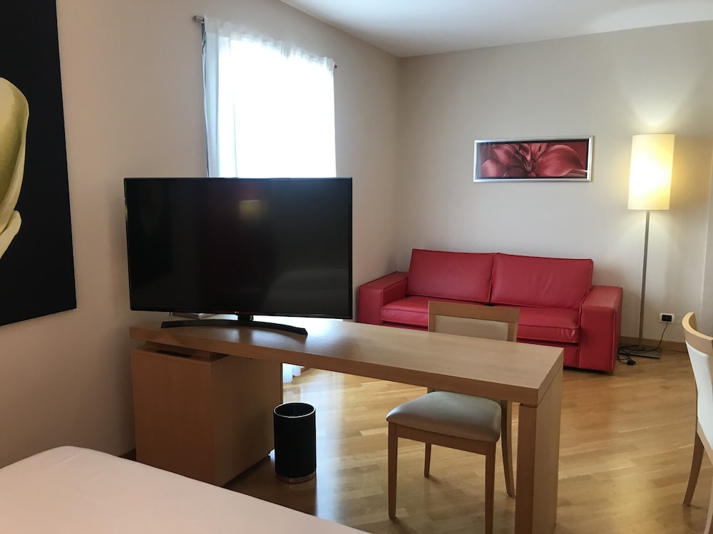 Junior Suite - Photo 1