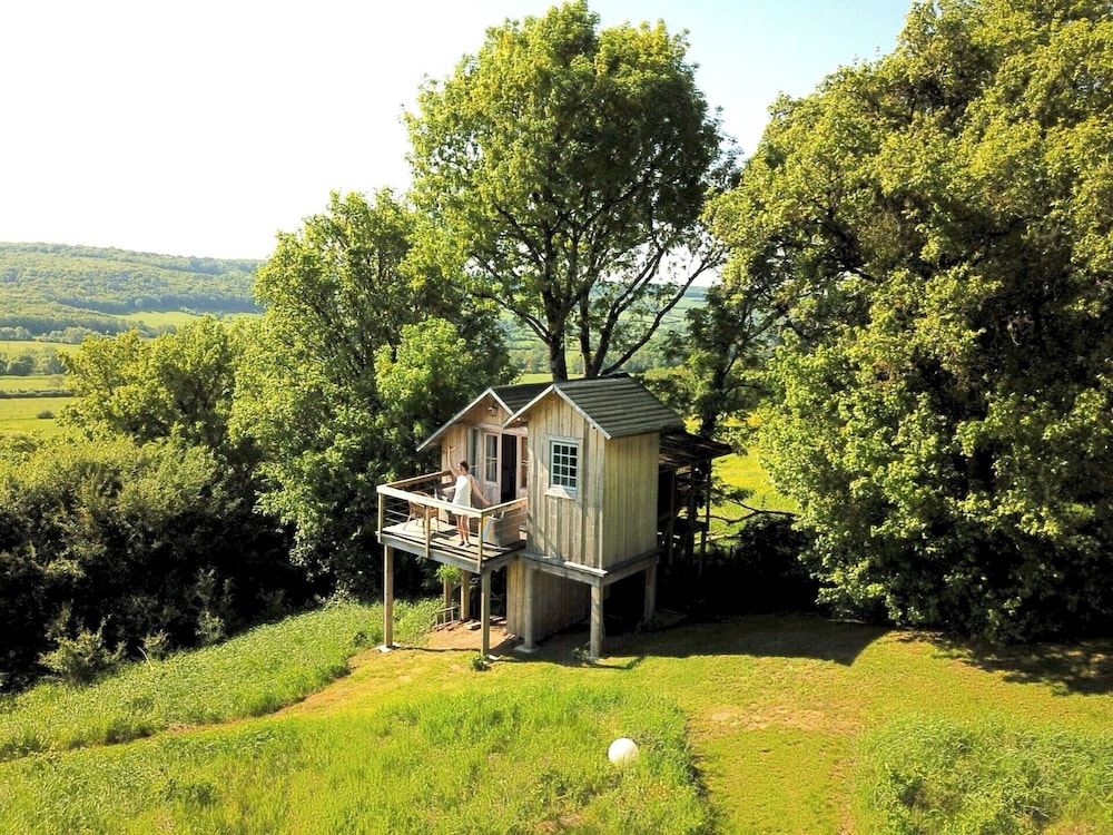 Deluxe Cabin, Lake View photo 1
