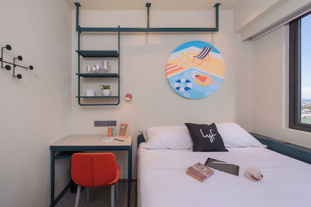 Apartment (All Together (4 Bedroom plus))