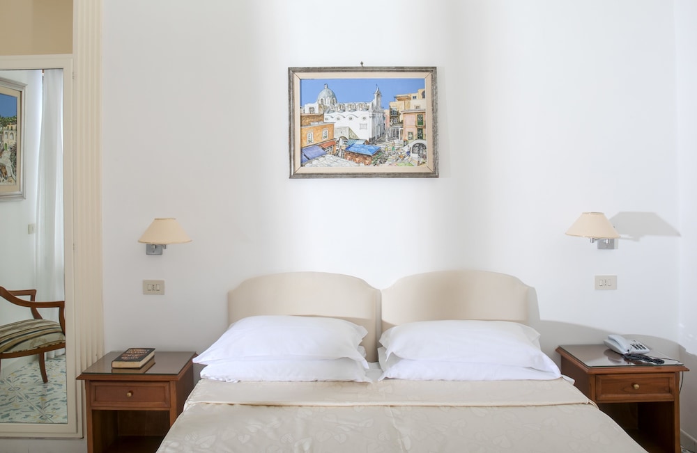 Superior Room, Sea View - Photo 5