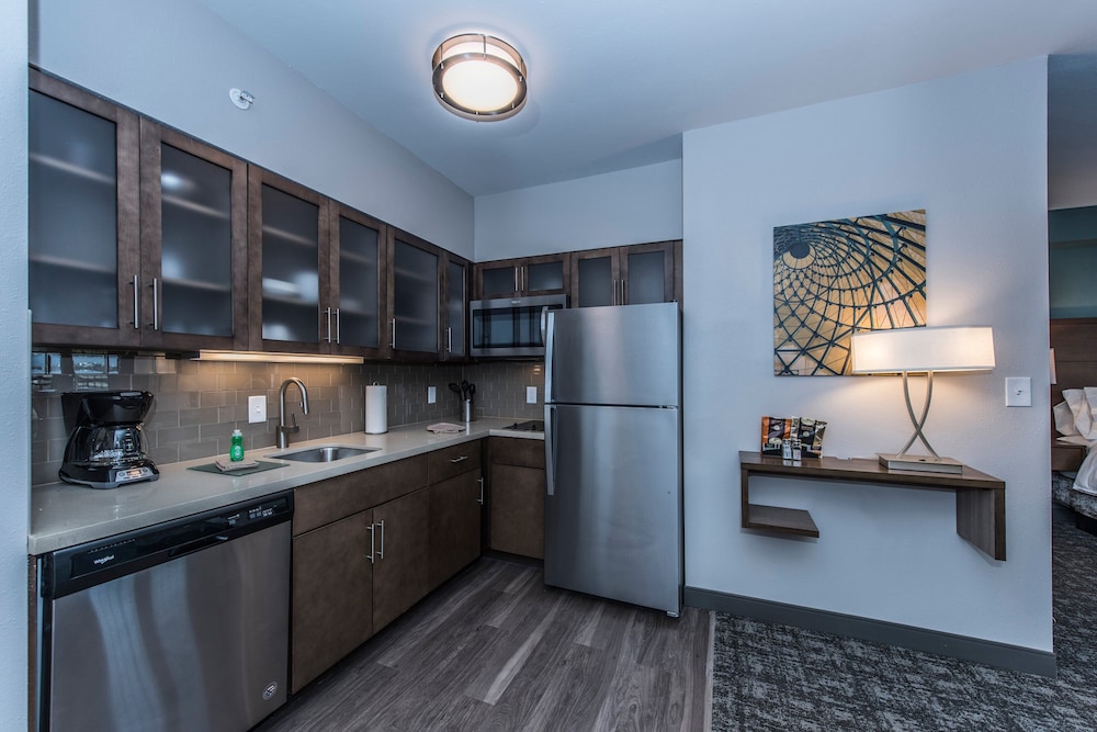 Junior Suite (2 Adults)