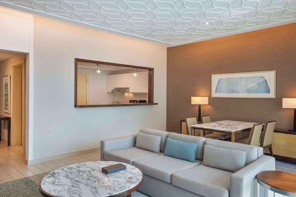 2 Bedroom Suite with Kitchen - City View