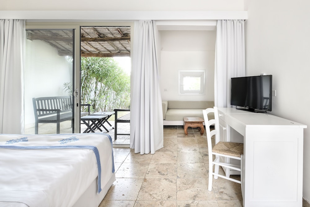 Classic Triple Room - Photo 5