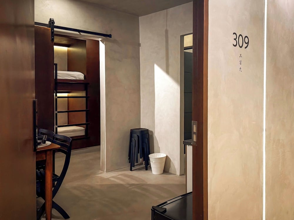Economy Suite, Multiple Beds photo 1