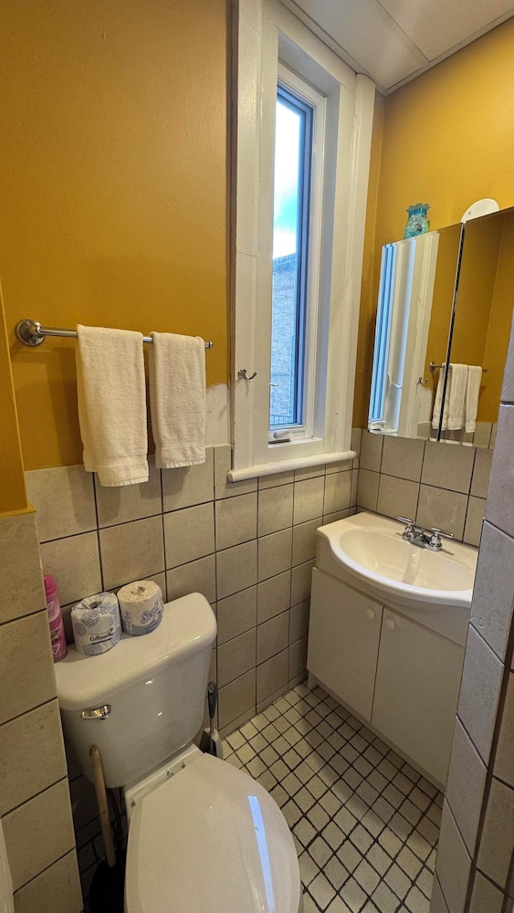Classic Apartment thumbnail 6