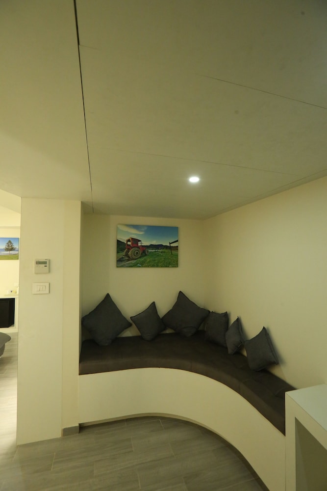 Club Room photo 2