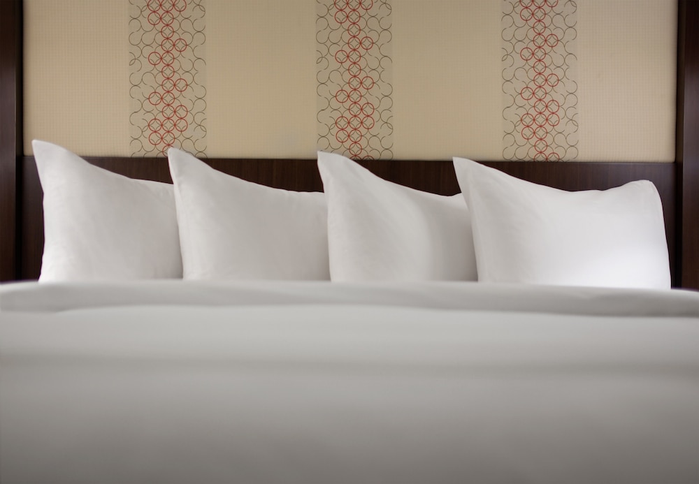 Room, 1 King Bed - Photo 2