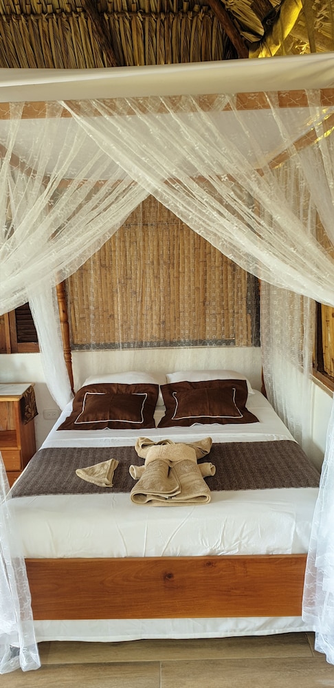 Economy Cabin photo 1