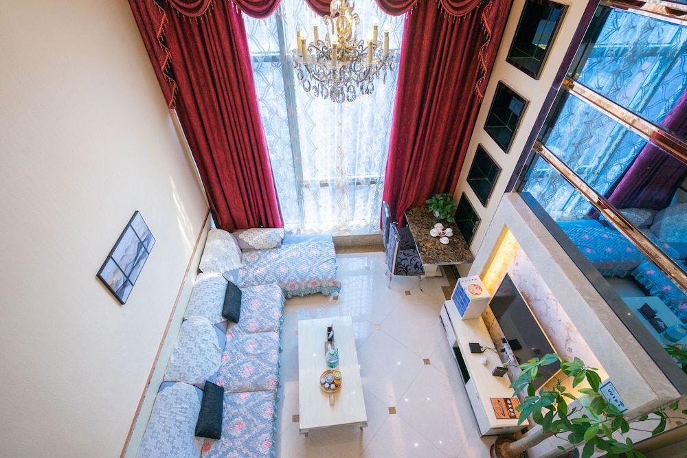 Superior Deluxe Triple Beds Room photo 2