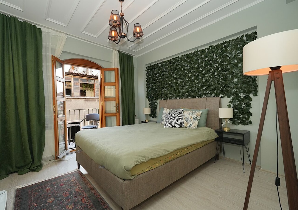 Exclusive Apartment photo 1