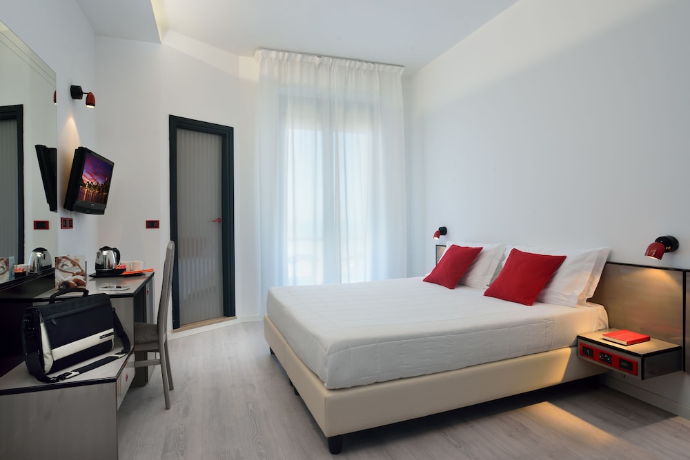 Triple Room - Photo 2