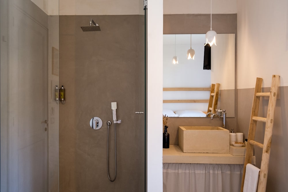 Standard Room - Photo 2