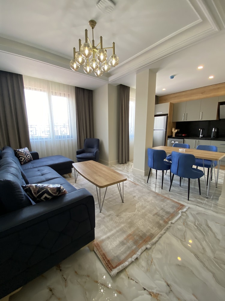 Junior Suite with One Bedroom photo 1