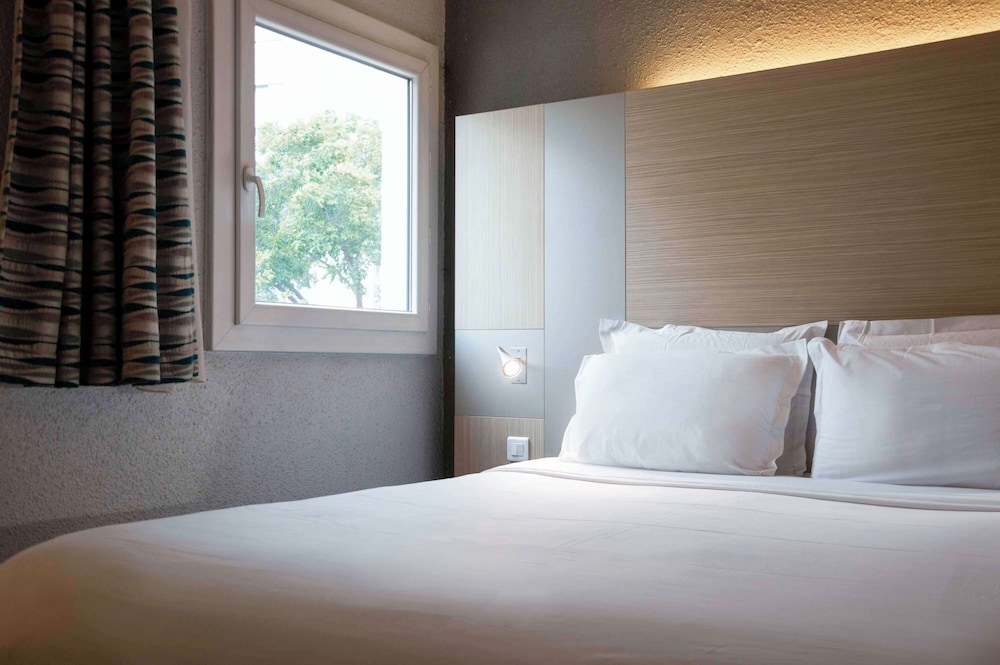 Standard Room, 1 Double Bed - Photo 1