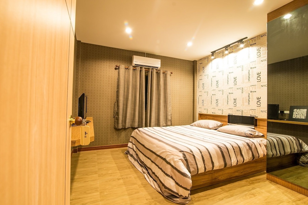 3 Bedrooms Villa photo 1
