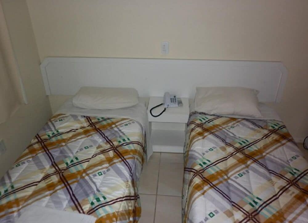Deluxe Twin Room photo 1