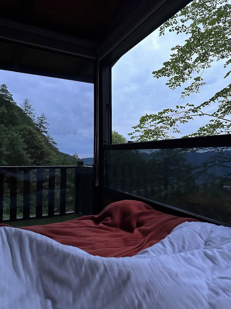 Premium Bungalow photo 3
