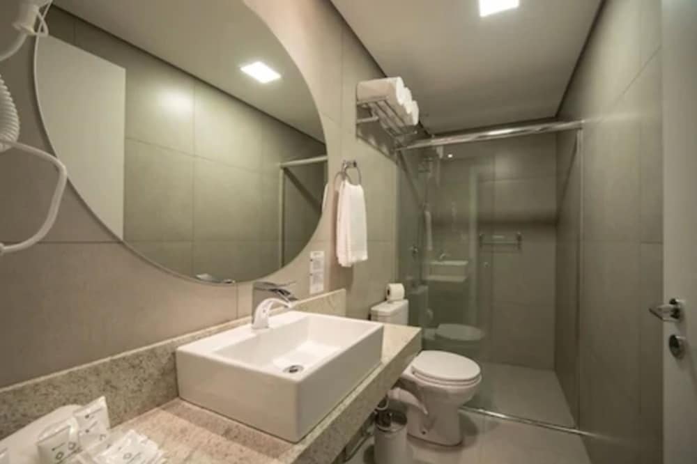 Deluxe Double Room - Photo 8