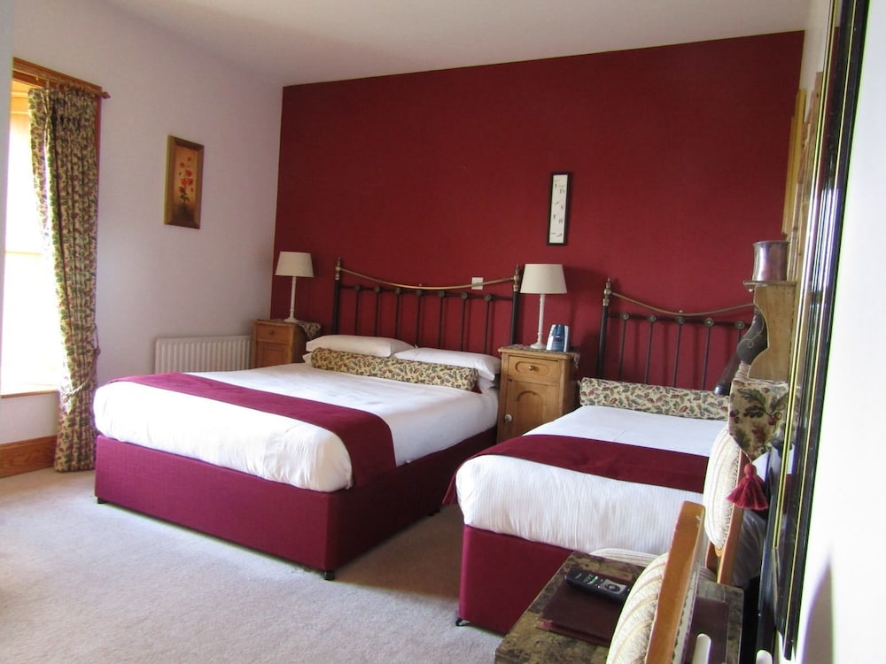Deluxe Double or Twin Room, Garden View photo 3