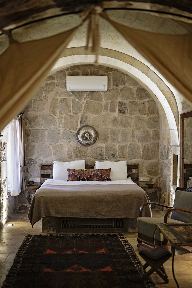 Superior Room - Photo 9