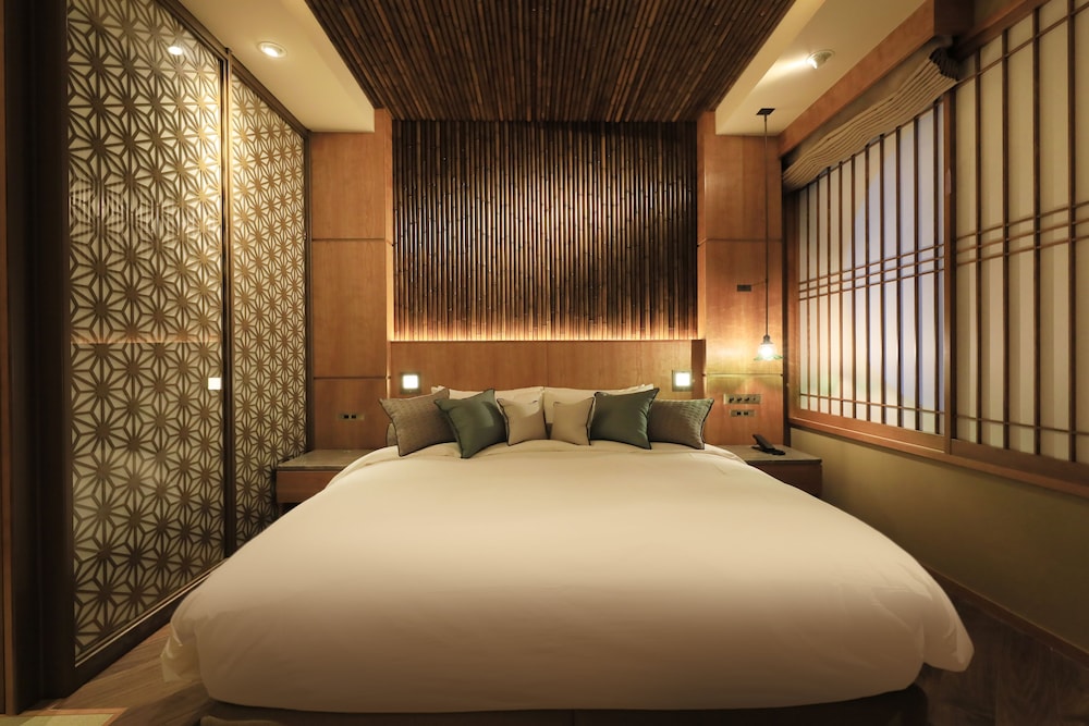 Deluxe Double Room - Photo 3