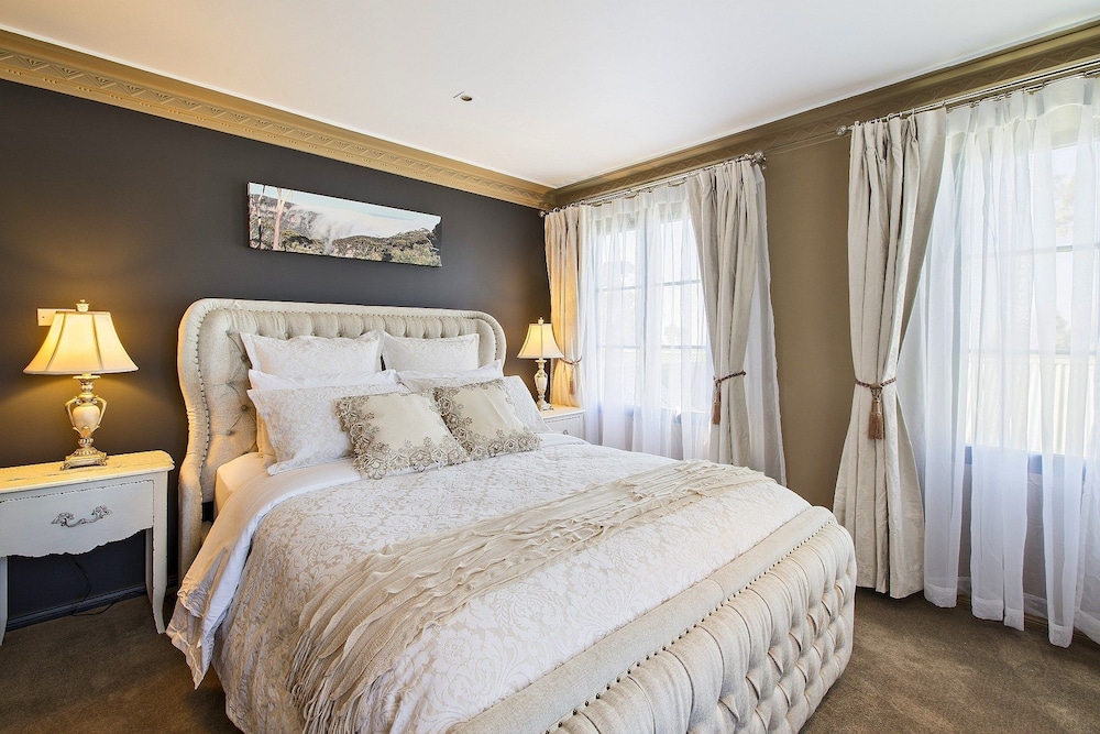 Rose Suite photo 3