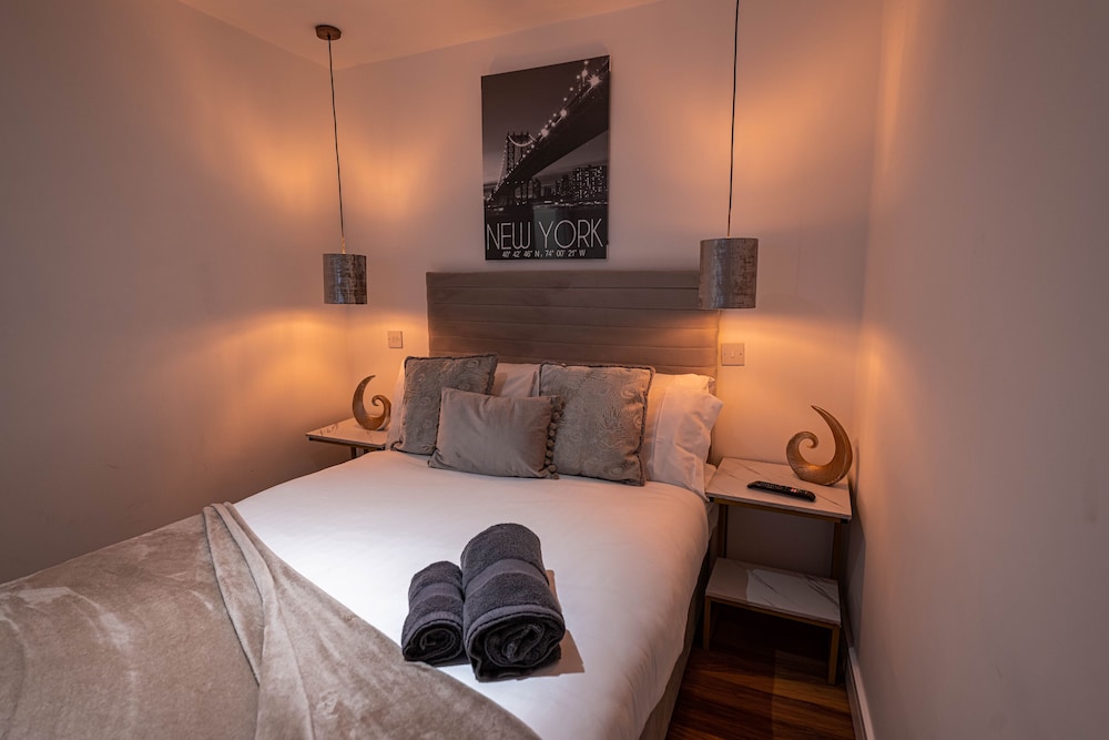 Executive Apartment, Ensuite, City View (Apt 1) - Photo 5