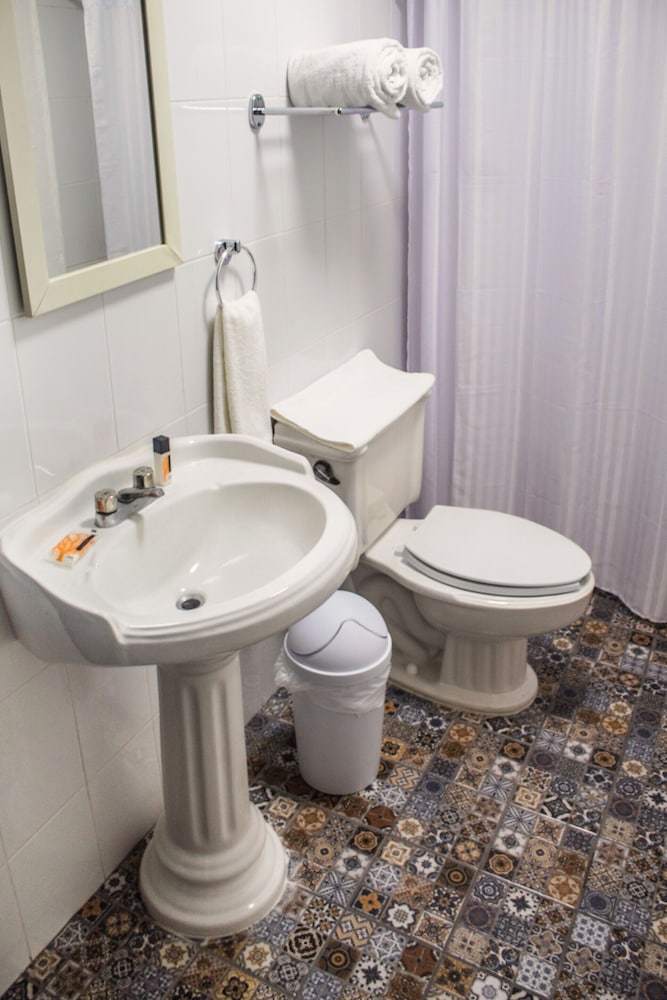 Basic Room - Photo 4