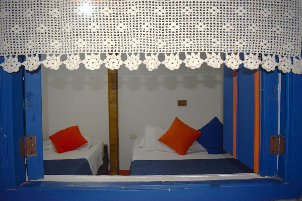 Family Room, Multiple Beds photo 3