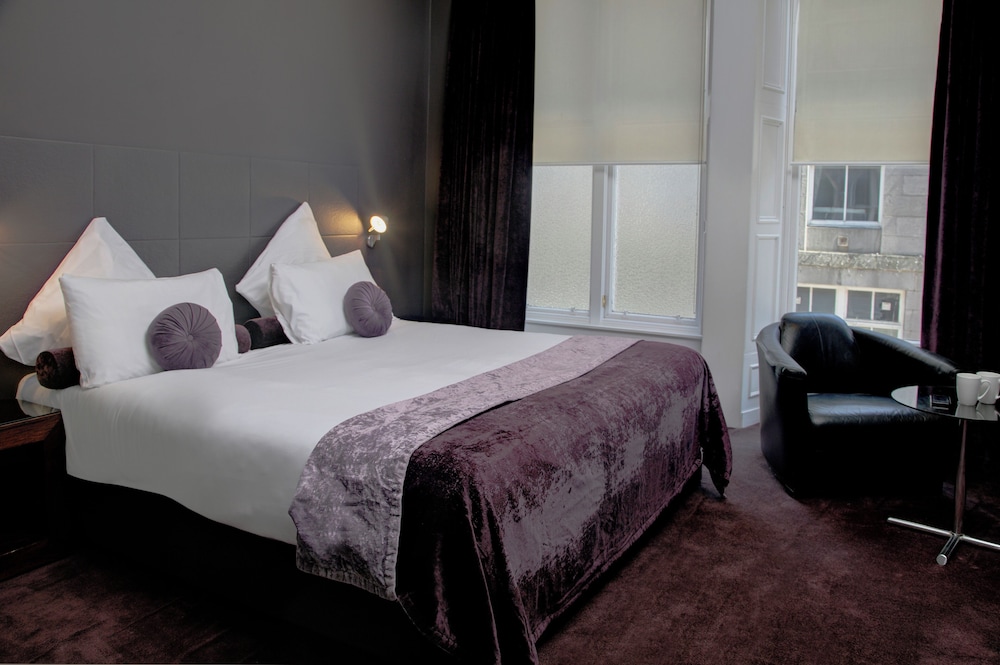 Executive Room photo 1