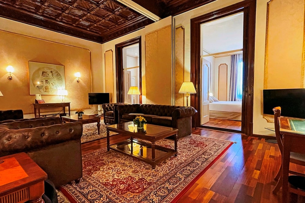 Suite, 2 Bedrooms