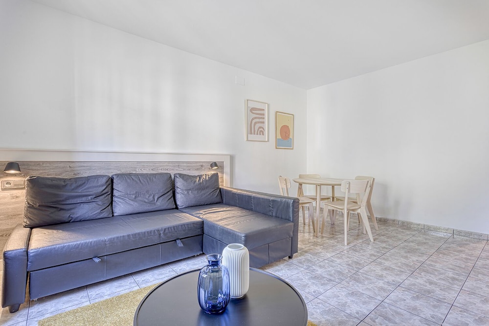Apartment, City View photo 2