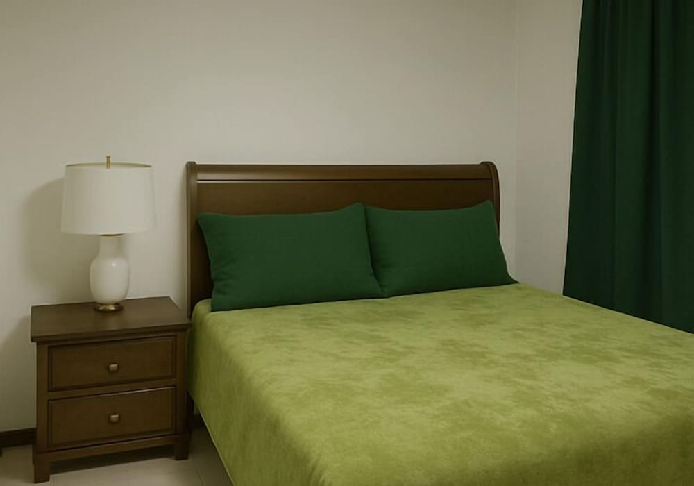 Suite, 1 Queen Bed with Sofa bed, Non Smoking, Kitchenette - Photo 1