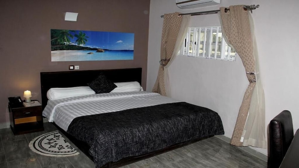 Standard Room photo 3