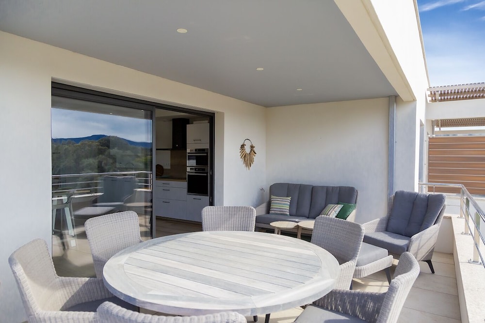 Domaine D'arca Porto Vecchio - Swimmingpool - Tennis - Magnifique T3 "les Charmes" - 6 Personer "hugo 9", Billede 2