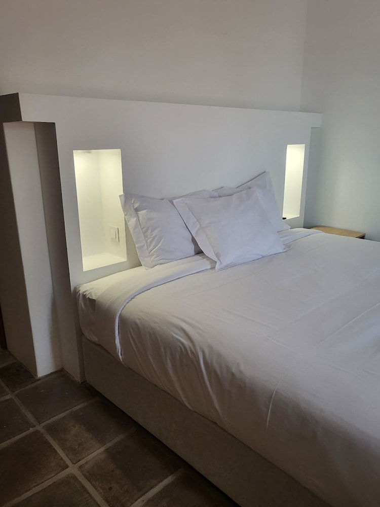 Deluxe Double Room - Photo 1