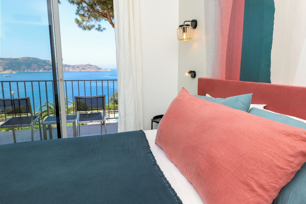 Panoramic Double Room, Balcony, Sea View - Photo 10