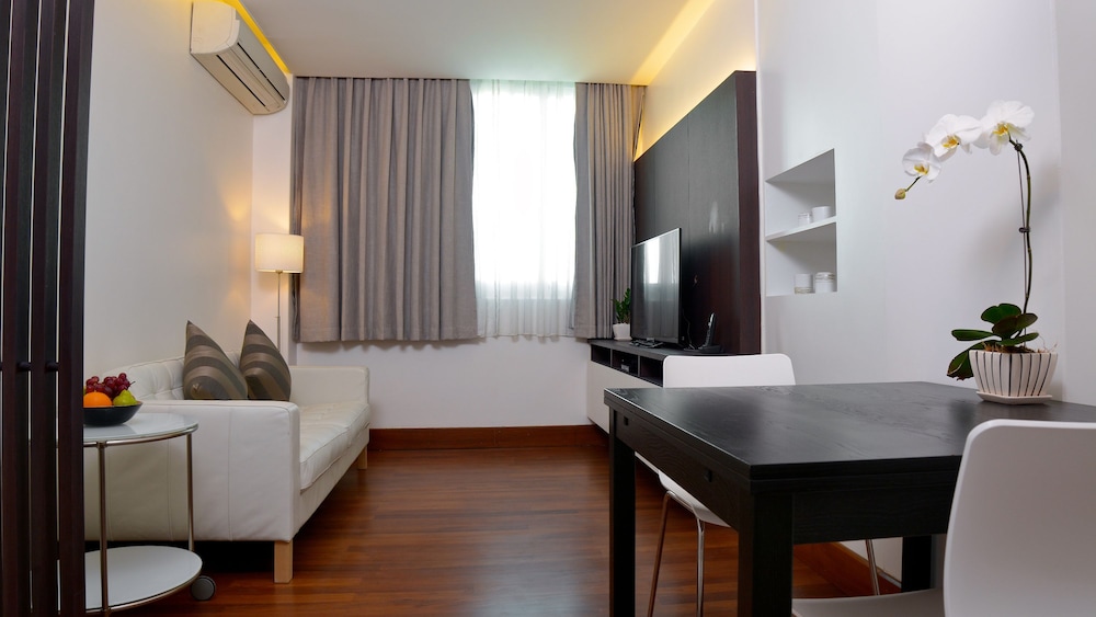 Suite, 1 Bedroom (Min 3 Nights Stay) - Photo 9