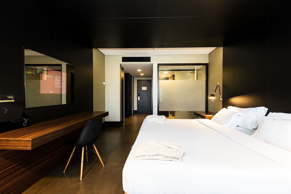 Classic Single Room