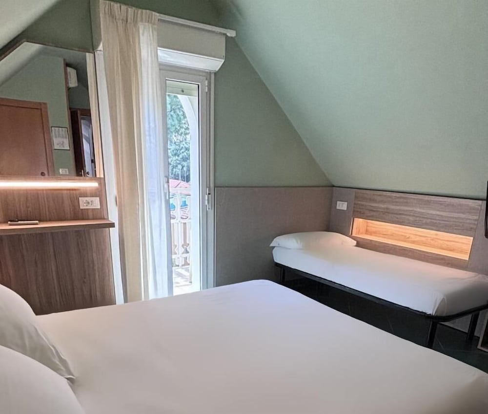 Attic Triple Room